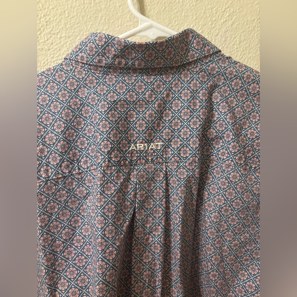 Men’s Ariat Long Sleeve Button Down Size XL - Picture 4 of 5